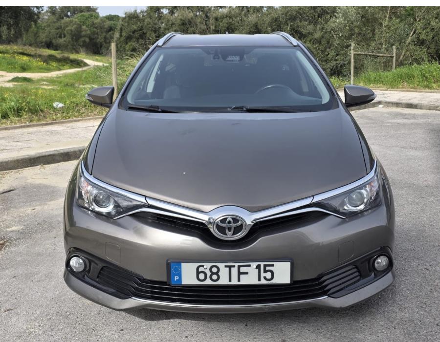 TOYOTA AURIS SPORT